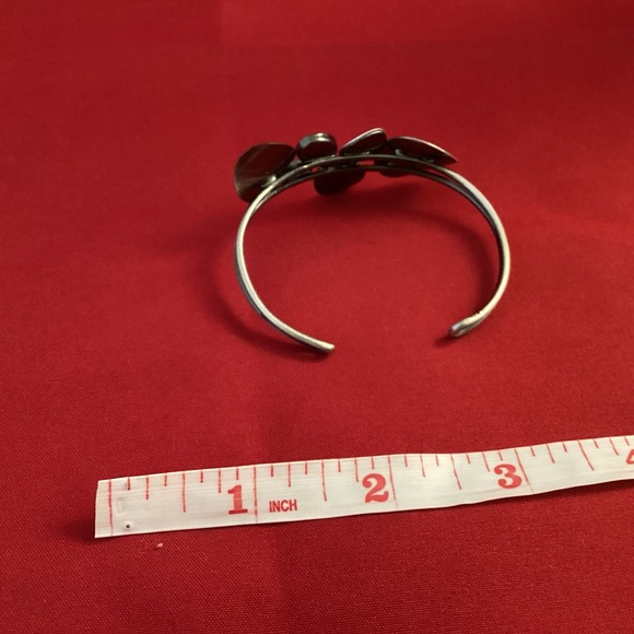 Christophe Poly green and silver tone metallic bracelet - Picture 4 of 5